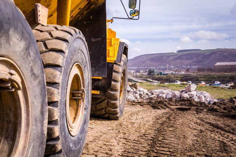 Read more about the article Rigid Dump Truck RDT Tires Designed Innovatively