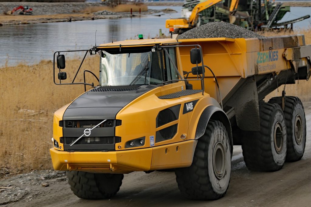 Rigid Dump Truck RDT Tires Designed Innovatively - HTC